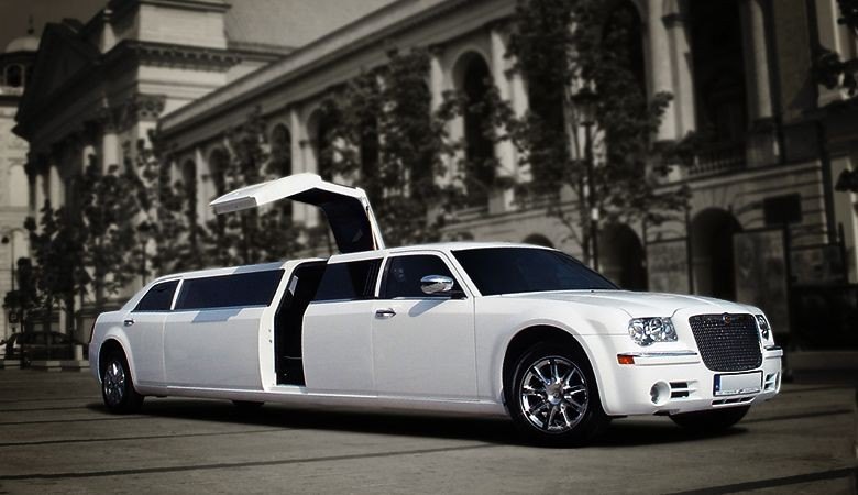 Limousine VIP Transfers <span>Warsaw airport private transfer</span> - 7 - Wroclaw Tours